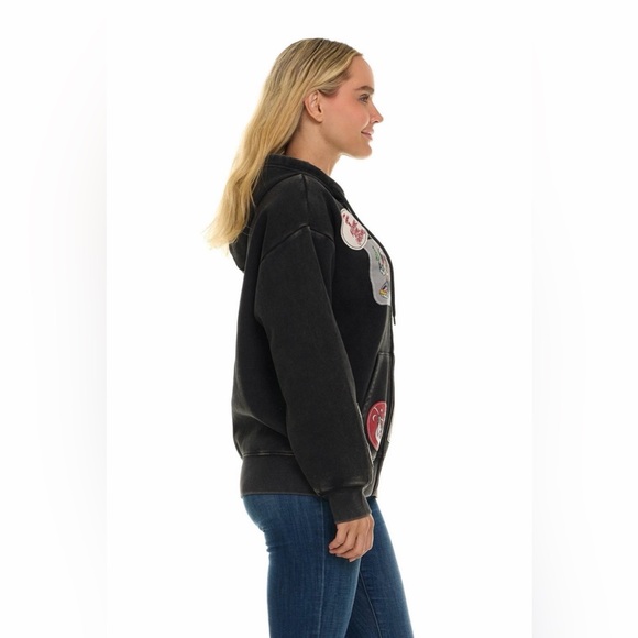 Women’s Black The Nightmare Before Christmas Full Zip Hoodie w/character Patches - Picture 6 of 9